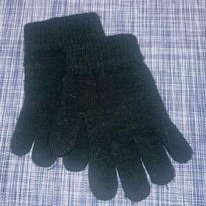 🚫♻️Black Knit Gloves